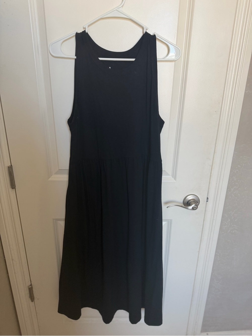 a new day Black Sleeveless Midi Dress